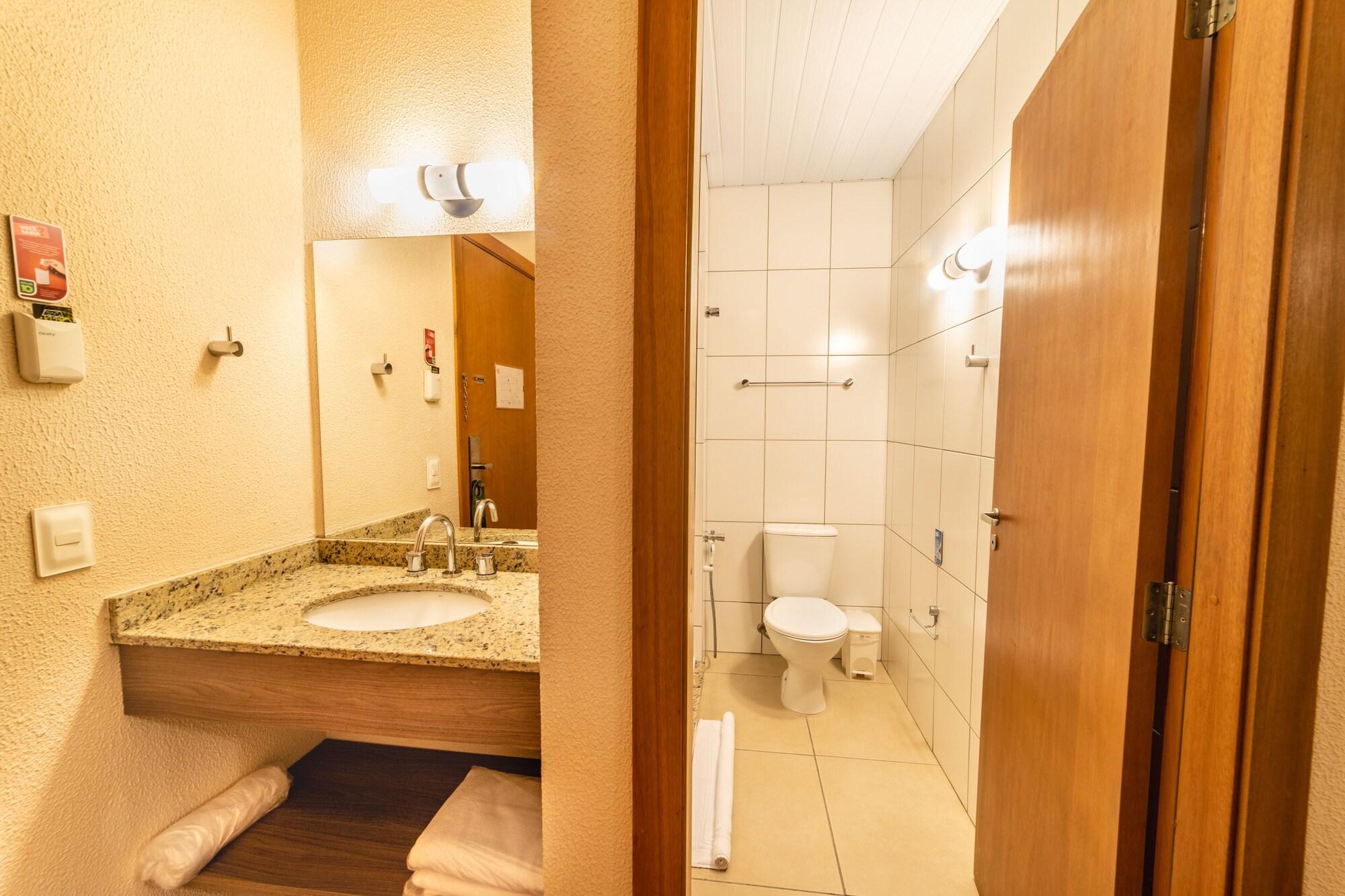 Hotel 10 Joinville Eksteriør bilde