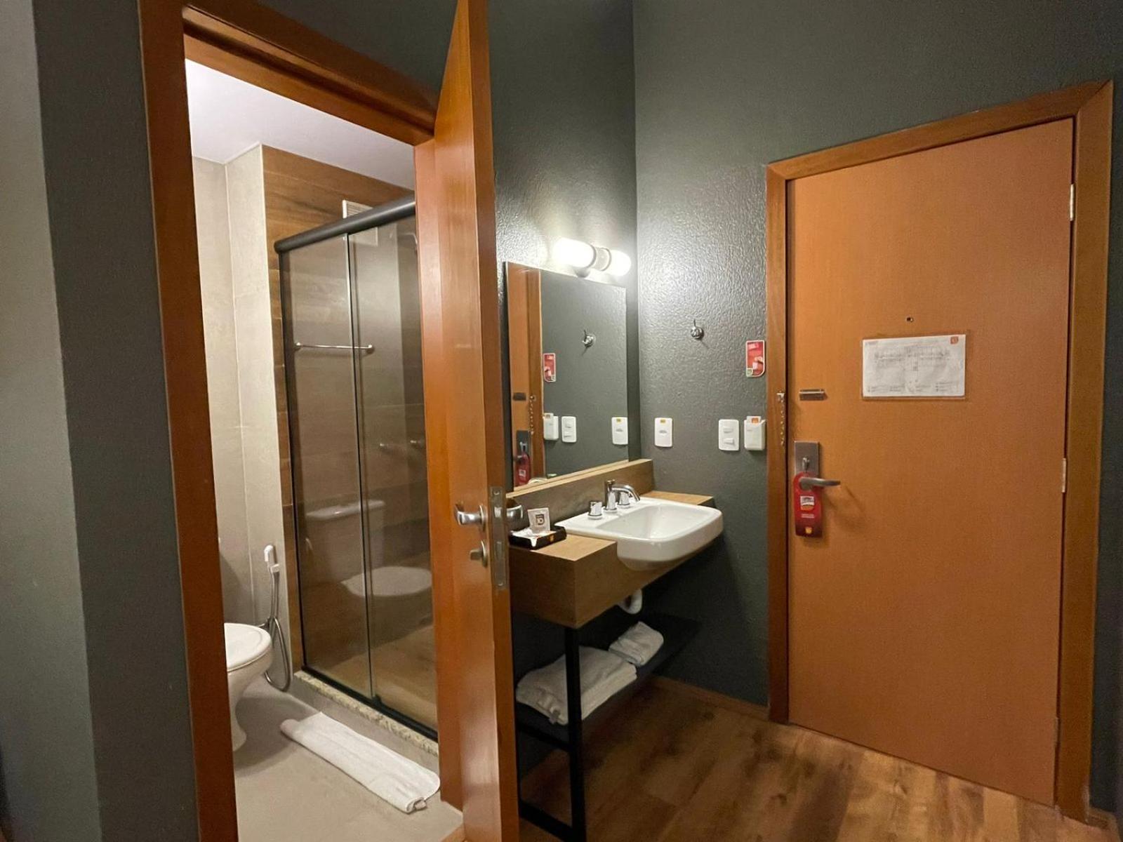 Hotel 10 Joinville Eksteriør bilde